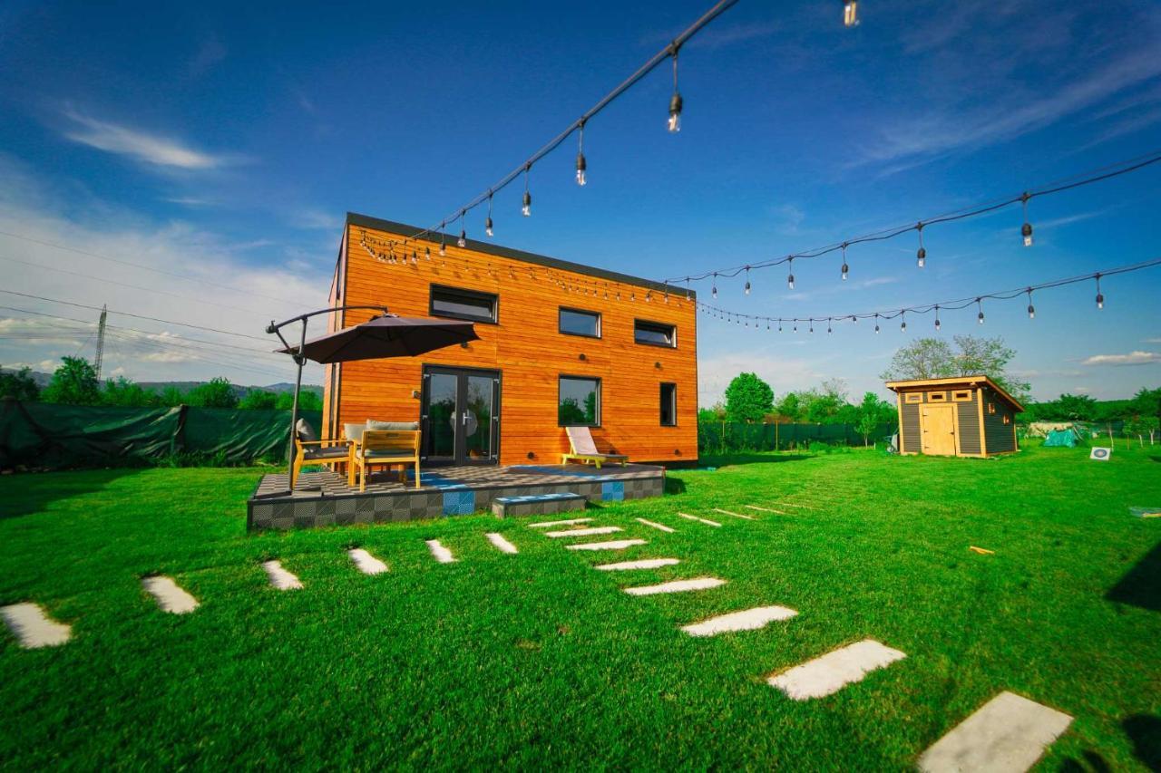 Tiny House - Baia de Fier Hotel Buitenkant foto